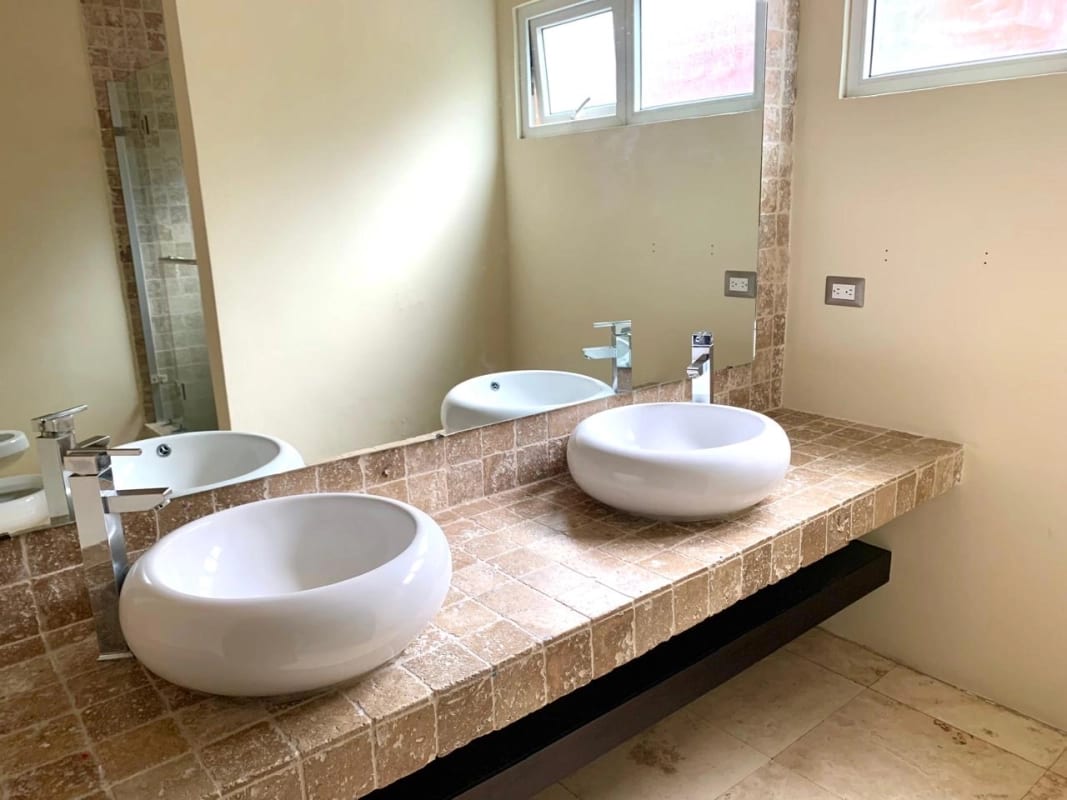 Casa en Venta Fraijanes — Casa en Venta en Carretera a El Salvador, Guatemala, Ciudad — foto 5 de 13