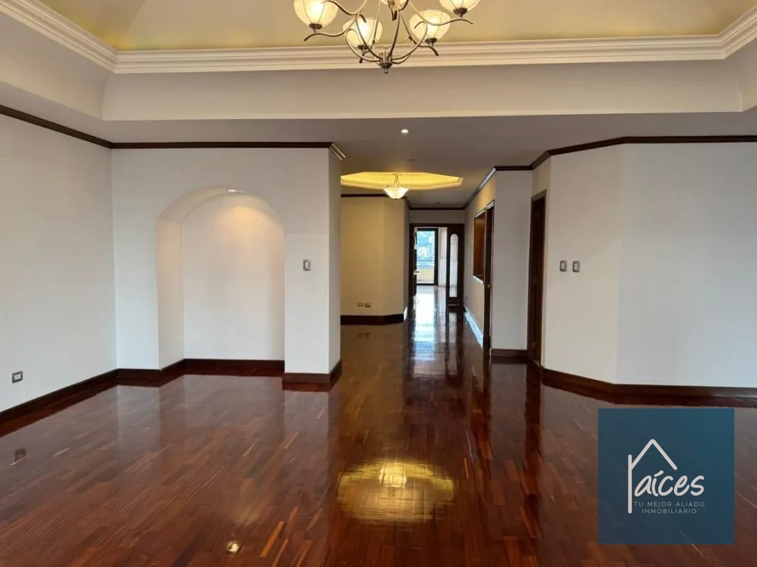 Apartamento PH en venta Zona 10 a una cuadra de La Estación (20) — Apartamento en Venta en Zona 10, Guatemala, Ciudad — foto 8 de 12