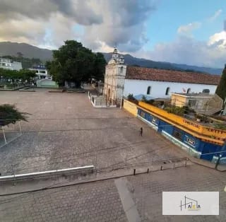 Casa con locales Comerciales — Casa en Venta en Zacualpa, Quiché — miniatura 1 de 16
