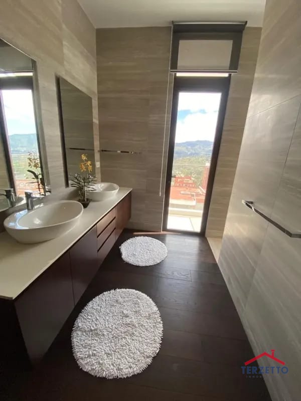 Zona 14, Echo Amueblado — Apartamento en Venta en Echo, Zona 14, Guatemala, Ciudad — foto 9 de 15