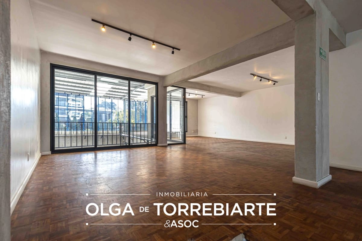 Casa remodelada para oficina en Zona 10 — Casa en Venta en Zona 10, Guatemala, Ciudad — foto 1 de 12