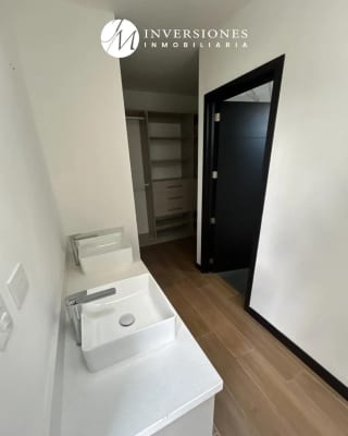 casa en venta en zona 13 — Casa en Venta en Zona 13, Guatemala, Ciudad — miniatura 7 de 17