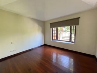 Muxbal Casa Venta, 554 MTS2, 3 Dormitorios, Estudio o Dormitorio con Baño Completo $650,000 — Casa en Venta en Muxbal, Guatemala, Ciudad — miniatura 10 de 13