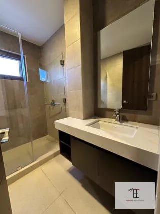 Vendo casa para estrenar en zona 15 Vista Hermosa 1, linda vista — Casa en Venta en Vista Hermosa I, Zona 15, Guatemala, Ciudad — miniatura 2 de 5