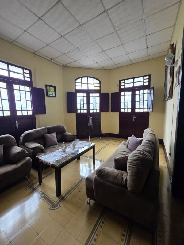 Excelente casa en venta, zona 1, a un costado del Palacio Nacional — Casa en Venta en Zona 1, Guatemala, Ciudad — foto 3 de 12