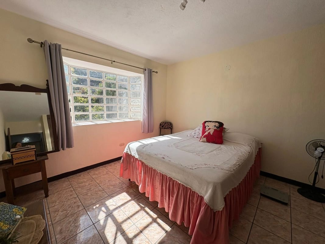 Casa de 1 nivel en venta San Cristobal — Casa en Venta en Zona 8 Mixco, Guatemala, Ciudad — foto 8 de 17