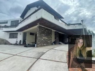 Casa en venta y renta en Club Mayan Golf — Casa en Venta en Amatitlán, Guatemala, Ciudad — miniatura 1 de 17
