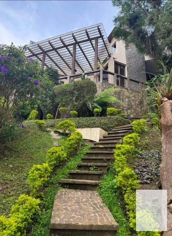 Hermosa casa en venta Montebello 2, Km 10.5 CAES — Casa en Venta en Santa Catarina Pinula, Guatemala, Ciudad — foto 8 de 16