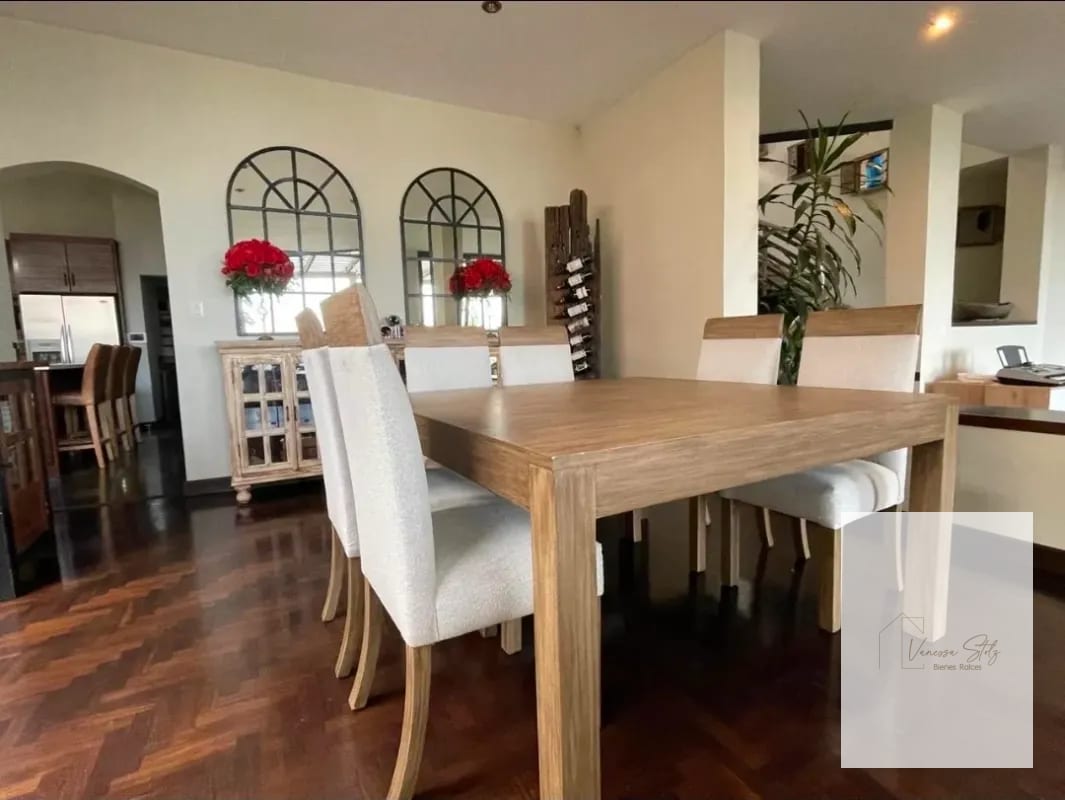 Hermosa casa en venta Montebello 2, Km 10.5 CAES — Casa en Venta en Santa Catarina Pinula, Guatemala, Ciudad — foto 5 de 16