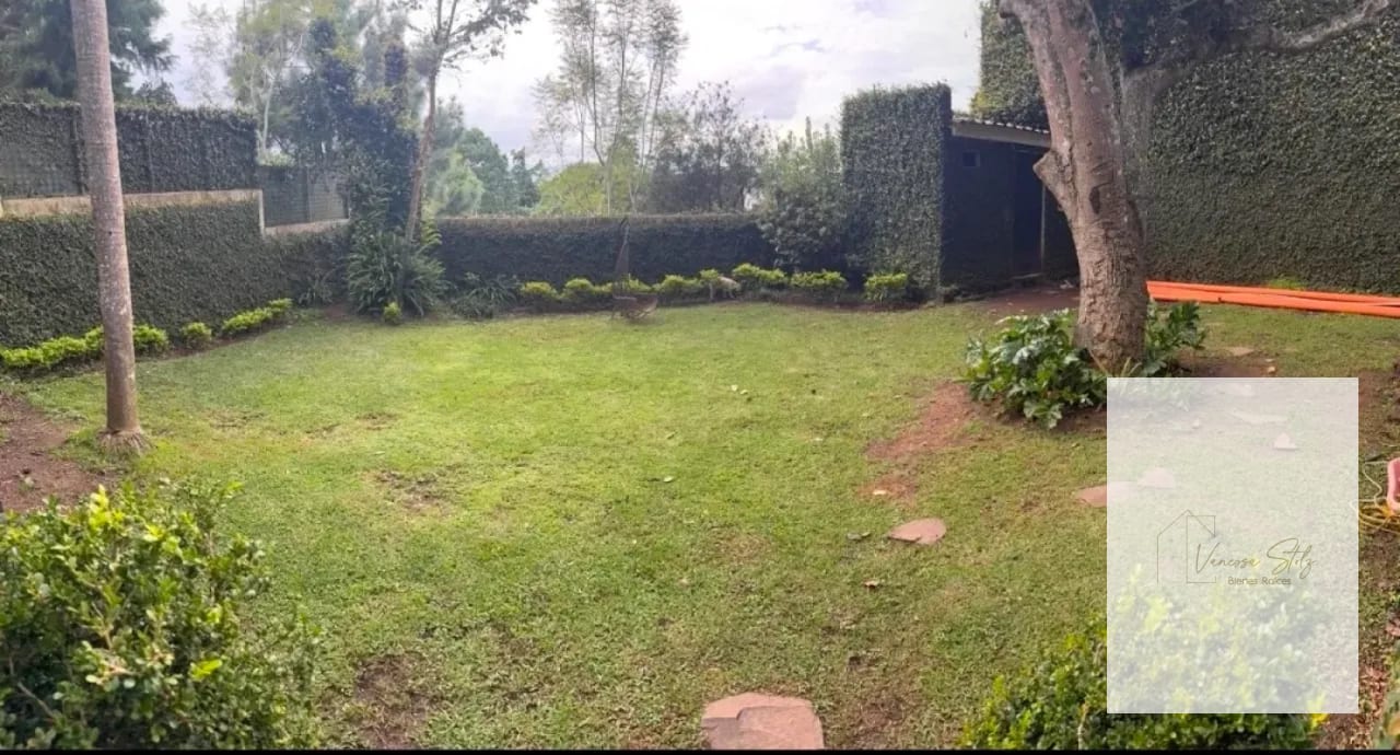 Hermosa casa en venta Montebello 2, Km 10.5 CAES — Casa en Venta en Santa Catarina Pinula, Guatemala, Ciudad — foto 2 de 16