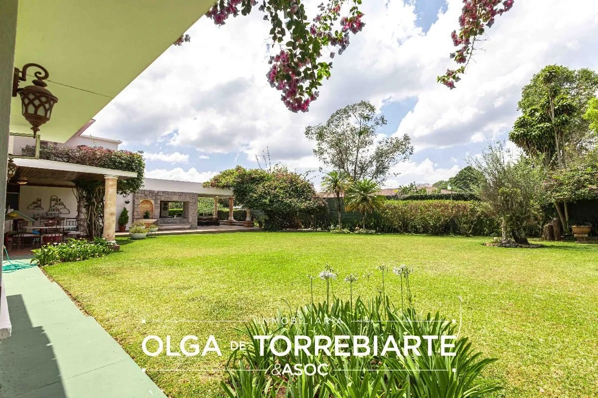 Casa amueblada en Casa y Campo — Casa en Venta en Fraijanes, Carretera a El Salvador, Guatemala, Ciudad — foto 1 de 16