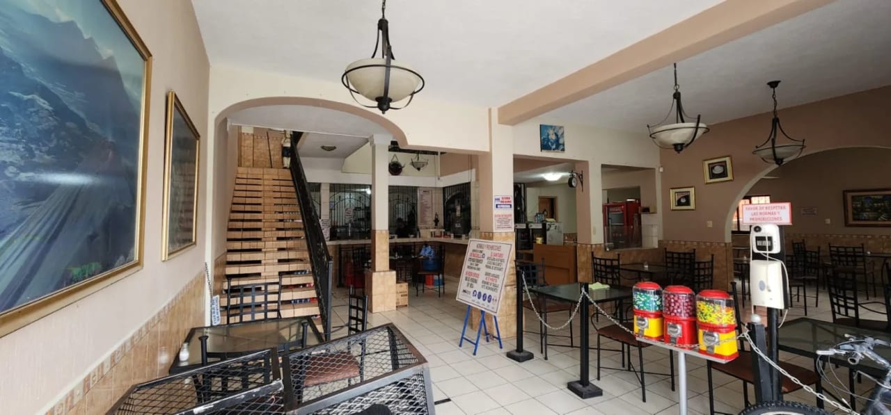 Venta de Casa para uso de Restaurante u Oficinas, Zona 1. — Casa en Venta en Zona 1, Guatemala, Ciudad — foto 12 de 16