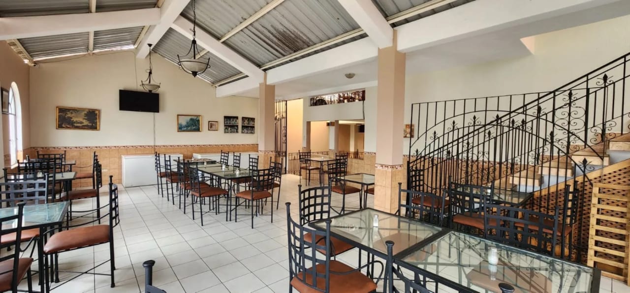 Venta de Casa para uso de Restaurante u Oficinas, Zona 1. — Casa en Venta en Zona 1, Guatemala, Ciudad — foto 11 de 16