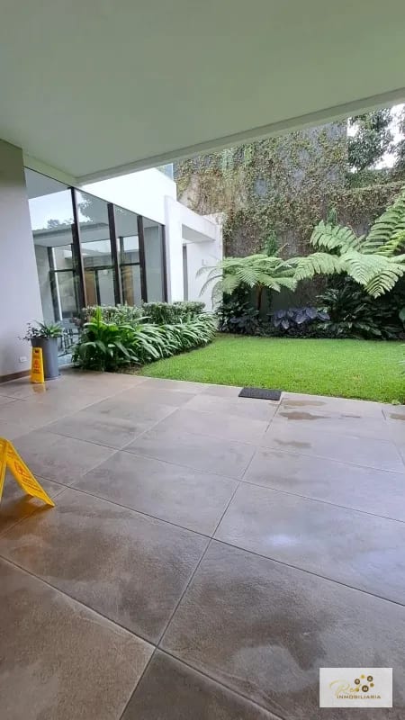 APARTAMENTO DE LUJO EN VENTA 📍 Edificio Echo – Zona 14 — Apartamento en Venta en Echo, Zona 14, Guatemala, Ciudad — foto 1 de 15