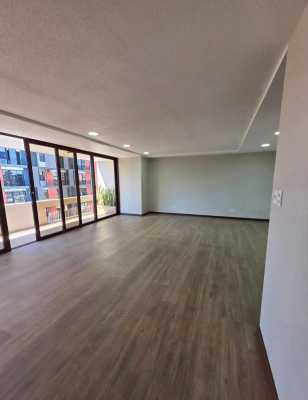 Apartamento en Venta en el Edificio Cuatro 14, Zona 10 — Apartamento en Venta en Edificio 01010 (Cero Diez Diez), Zona 10, Guatemala, Ciudad — foto 16 de 16
