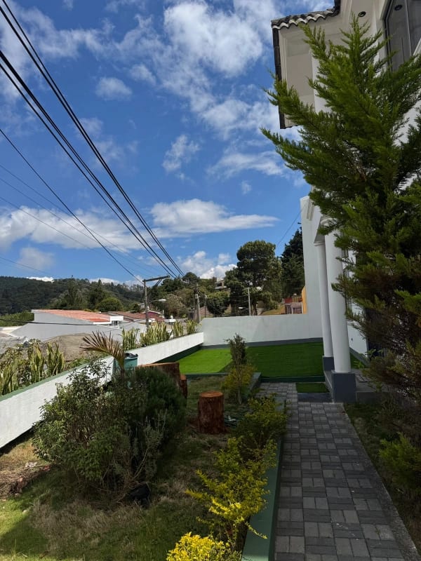Casa con Jardin en Venta, Terravista. — Casa en Venta en Terravista, Carretera a El Salvador, Guatemala, Ciudad — foto 9 de 12