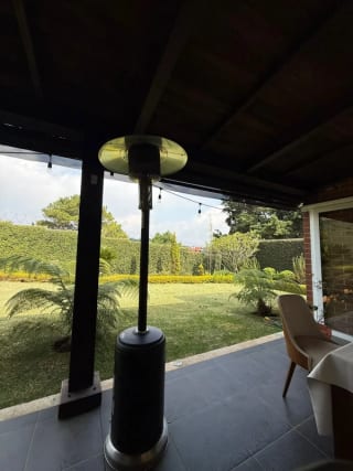 Casa en Venta Colinas de Castel entrada a Fraijanes — Casa en Venta en Colinas de Castel, Carretera a El Salvador, Guatemala, Ciudad — miniatura 11 de 12