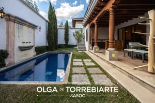 Casa en Condominio El Obispo, Antigua Guatemala — Casa en Alquiler en Antigua, Sacatepéquez — miniatura 1 de 17