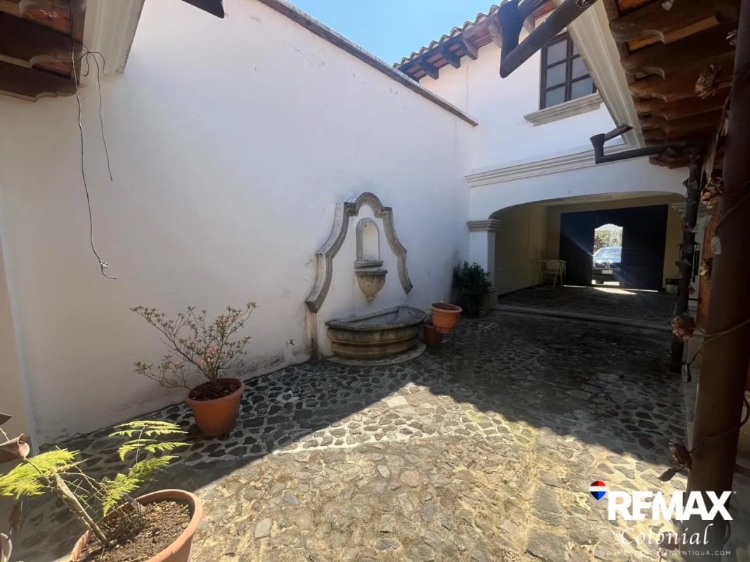 Casa en Condominio Cerca de Antigua Guatemala — Casa en Venta en Antigua, Sacatepéquez — foto 2 de 5