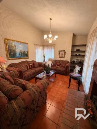 Propiedad con potencial REAL de inversión 📍 San Cristóbal 2, zona 8 de Mixco — Casa en Venta en Zona 8 Mixco, Guatemala, Ciudad — miniatura 12 de 16