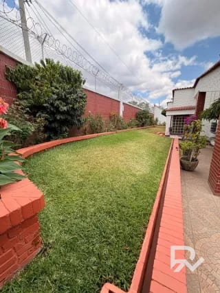 Propiedad con potencial REAL de inversión 📍 San Cristóbal 2, zona 8 de Mixco — Casa en Venta en Zona 8 Mixco, Guatemala, Ciudad — miniatura 8 de 16