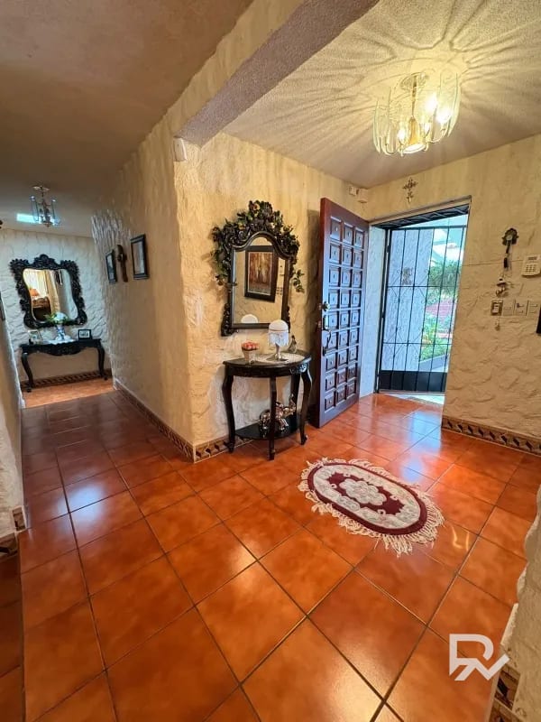 Propiedad con potencial REAL de inversión 📍 San Cristóbal 2, zona 8 de Mixco — Casa en Venta en Zona 8 Mixco, Guatemala, Ciudad — foto 7 de 16