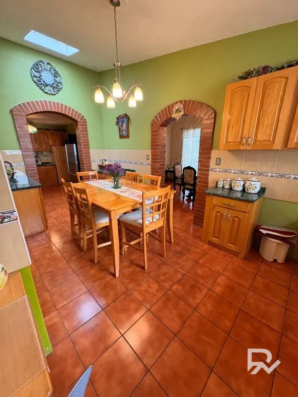 Propiedad con potencial REAL de inversión 📍 San Cristóbal 2, zona 8 de Mixco — Casa en Venta en Zona 8 Mixco, Guatemala, Ciudad — foto 3 de 16