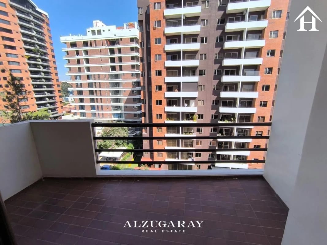 Apartamento en el Corazon de Zona 14 - 2 Hab. / Casa Rialto — Apartamento en Alquiler en Casa Rialto, Zona 14, Guatemala, Ciudad — foto 8 de 11