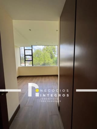 Vendo Apartamento Remodelado, Impuestos Incluidos, Milenia Oakland Z.10 — Apartamento en Venta en Milenia, Zona 10, Guatemala, Ciudad — miniatura 8 de 16