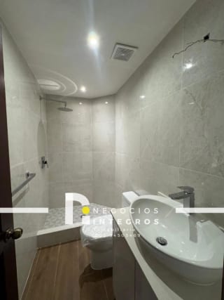 Vendo Apartamento Remodelado, Impuestos Incluidos, Milenia Oakland Z.10 — Apartamento en Venta en Milenia, Zona 10, Guatemala, Ciudad — miniatura 6 de 16