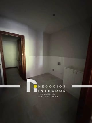 Vendo Apartamento Remodelado, Impuestos Incluidos, Milenia Oakland Z.10 — Apartamento en Venta en Milenia, Zona 10, Guatemala, Ciudad — miniatura 15 de 17
