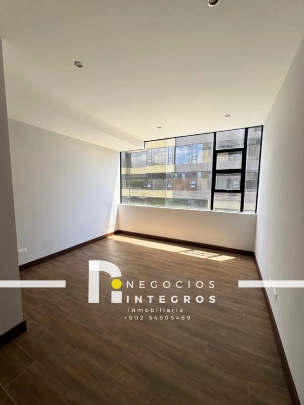 Vendo Apartamento Remodelado, Impuestos Incluidos, Milenia Oakland Z.10 — Apartamento en Venta en Milenia, Zona 10, Guatemala, Ciudad — foto 2 de 17