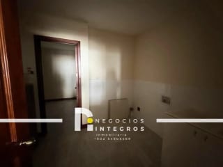 Vendo Apartamento Remodelado, Impuestos Incluidos, Milenia Oakland Z.10 — Apartamento en Venta en Milenia, Zona 10, Guatemala, Ciudad — miniatura 9 de 17