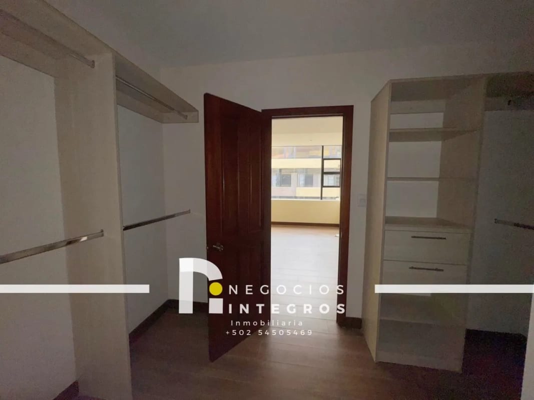 Vendo Apartamento Remodelado, Impuestos Incluidos, Milenia Oakland Z.10 — Apartamento en Venta en Milenia, Zona 10, Guatemala, Ciudad — foto 4 de 17
