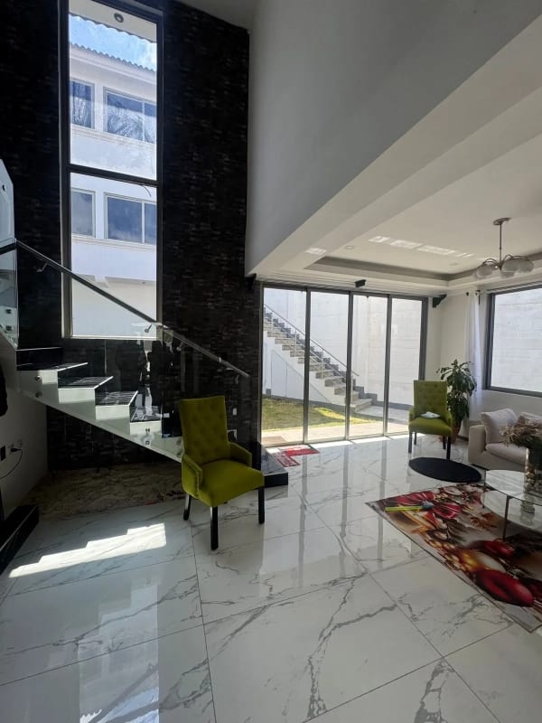 Vendo linda y amplia casa en Terravista CAES — Casa en Venta en Terravista, Carretera a El Salvador, Guatemala, Ciudad — foto 16 de 17