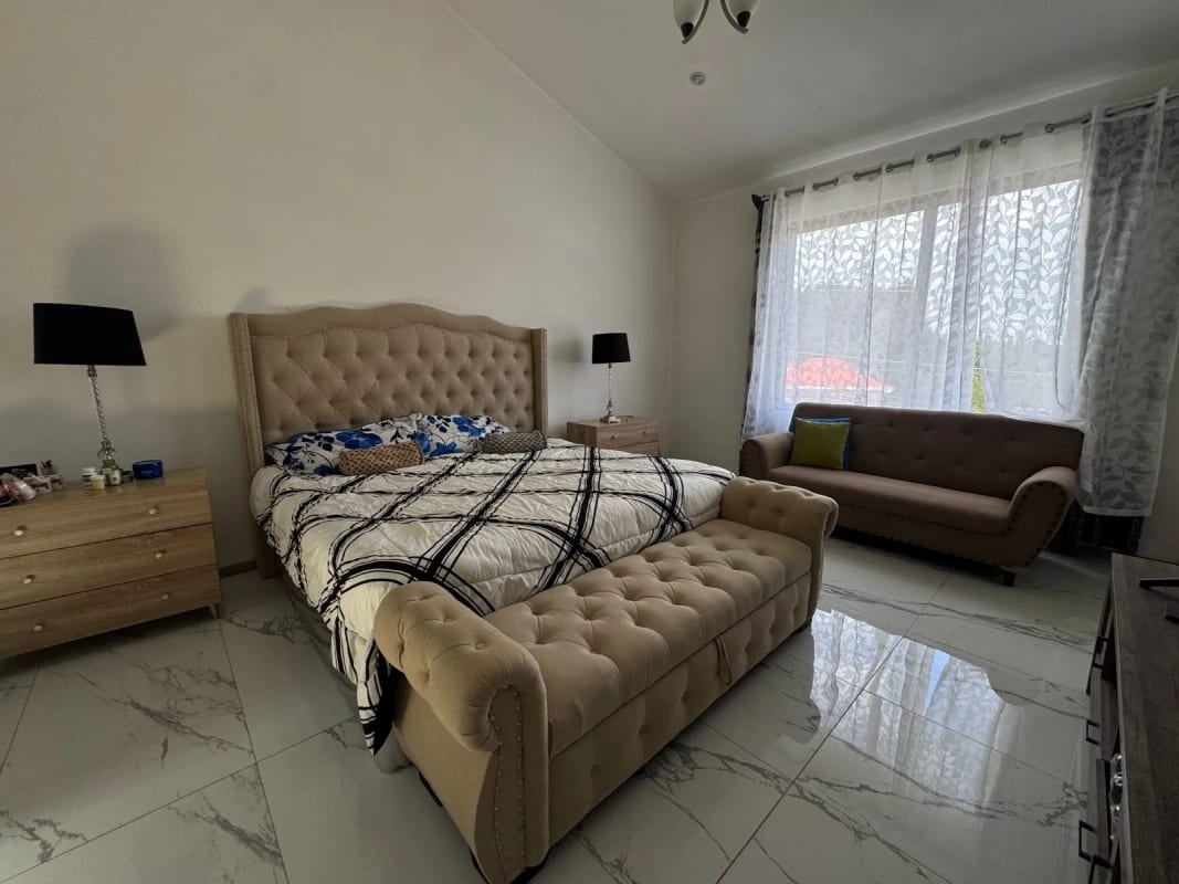 Vendo linda y amplia casa en Terravista CAES — Casa en Venta en Terravista, Carretera a El Salvador, Guatemala, Ciudad — foto 6 de 17