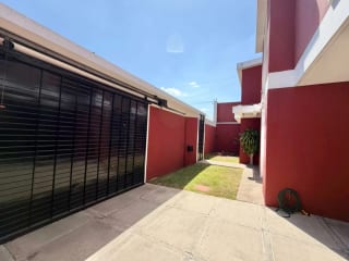 Casa en venta, Colonia Villa Sol, zona 12 — Casa en Venta en Zona 12, Guatemala, Ciudad — miniatura 3 de 15