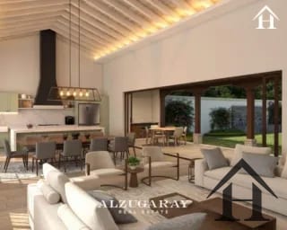 casa espectacular con piscina / Casco Central Antigua — Casa en Venta en Antigua, Sacatepéquez — miniatura 4 de 4