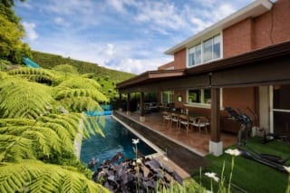 Casa con piscina en venta en Fraijanes — Casa en Venta en Carretera a El Salvador, Guatemala, Ciudad — miniatura 1 de 14