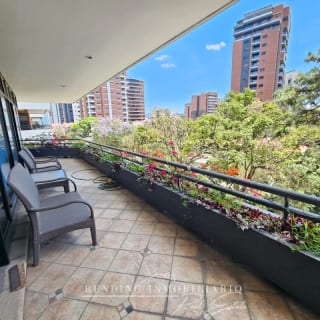 Apartamento en venta zona 14 edificio L'Excellence de 3 habitaciones + 3 parqueos — Apartamento en Venta en L'Excellence, Zona 14, Guatemala, Ciudad — miniatura 6 de 13