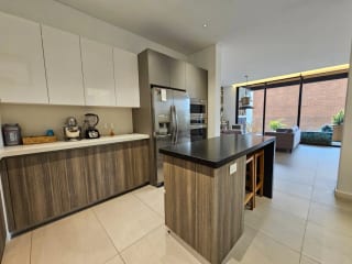 Apartamento en Venta Maranata Oakland Z.10 — Apartamento en Venta en Maranta Oakland, Zona 10, Guatemala, Ciudad — miniatura 4 de 17