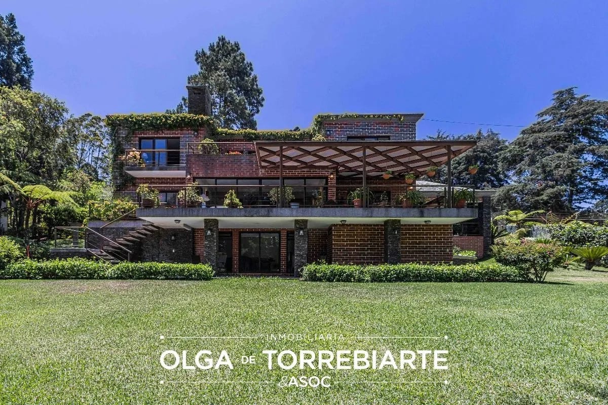 Casa en Condominio Santa Rosalía — Casa en Alquiler en Santa Rosalia La Laguna, Carretera a El Salvador, Guatemala, Ciudad — foto 1 de 17