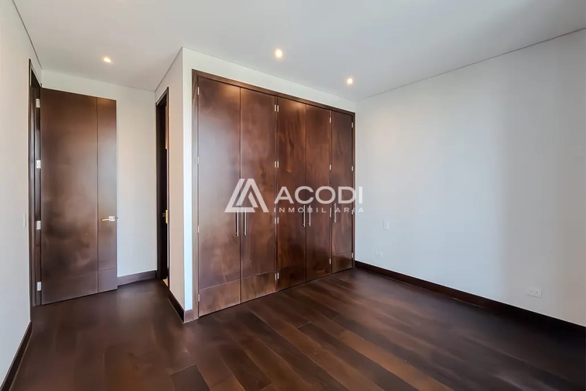Apartamento amueblado en zona 14 — Apartamento en Venta en Zona 14, Guatemala, Ciudad — foto 4 de 5