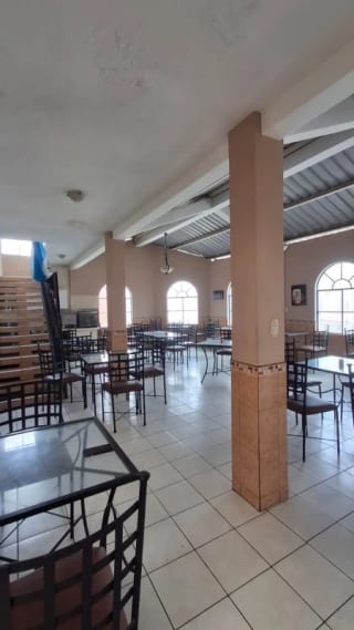 VENTA DE PROPIEDAD + NEGOCIO EN FUNCIONAMIENTO Café / Restaurante – Zona 1 (Sector Gerona, frente al Ministerio Público) — Casa en Venta en Zona 1, Guatemala, Ciudad — miniatura 3 de 8