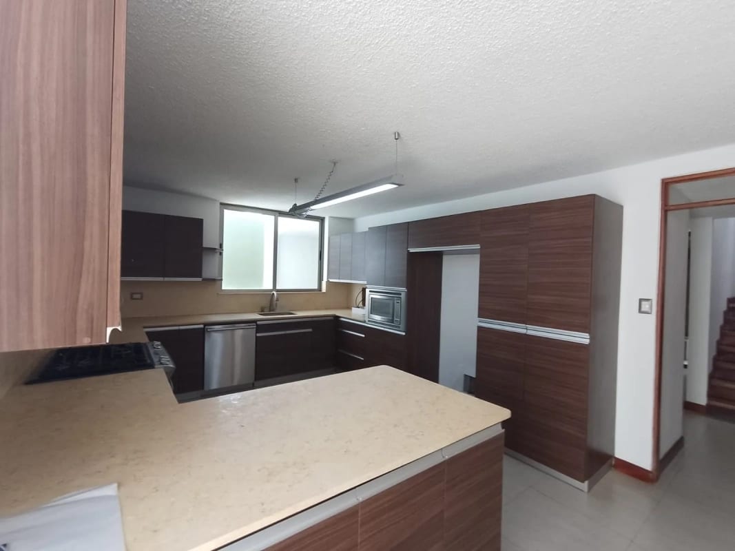 Casa en Venta Condominio Cortijo Santa Fe, zona 10 — Casa en Venta en Zona 10, Guatemala, Ciudad — foto 10 de 16
