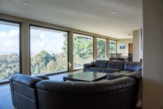Vendo Casa en las Nubes KM.11.5 CAES con Piscina (copia) (copia) — Casa en Venta en Carretera a El Salvador, Guatemala, Ciudad — miniatura 5 de 17