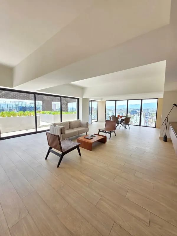 Amplio e iluminado apartamento en venta zona 10 — Apartamento en Venta en Meraki Z10, Zona 10, Guatemala, Ciudad — foto 2 de 8