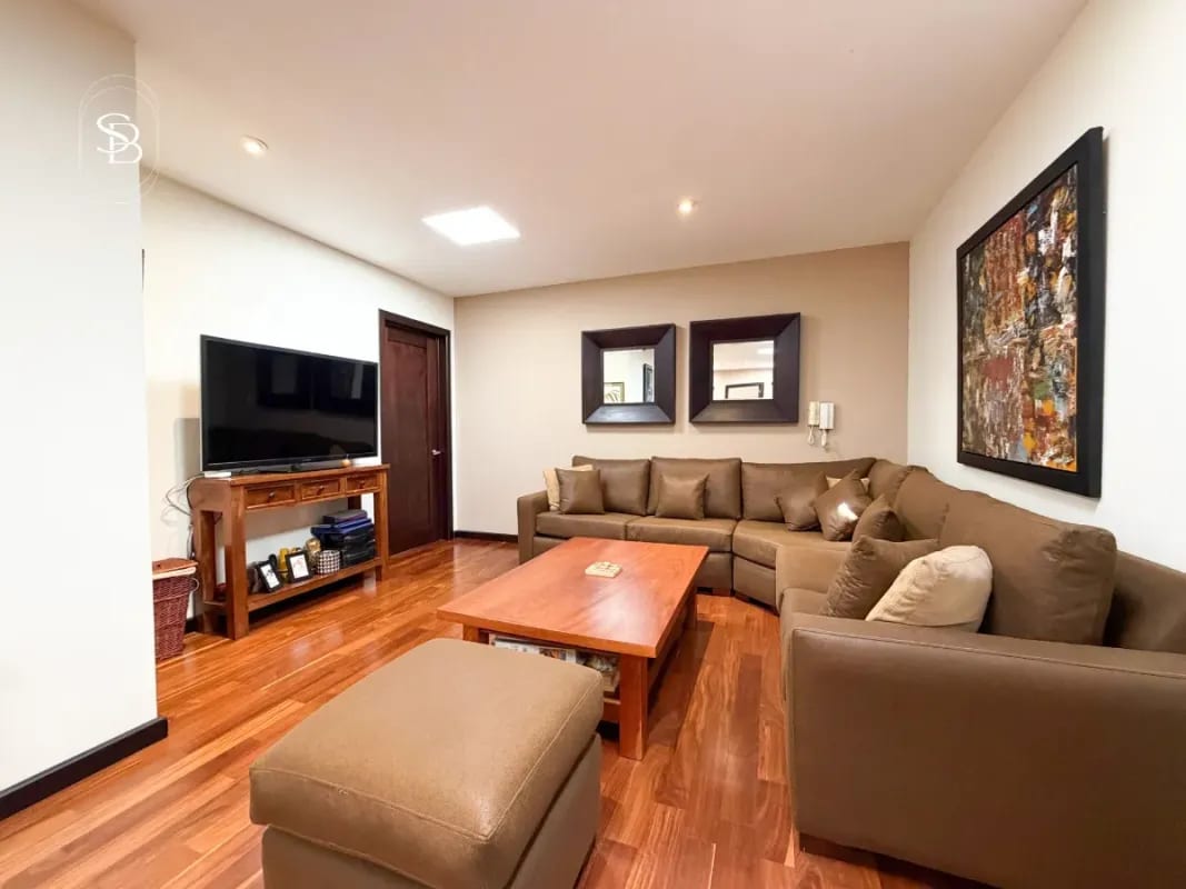 Casa en Venta - Colinas de Castel, Km. 20, Fraijanes — Casa en Venta en Fraijanes, Carretera a El Salvador, Guatemala, Ciudad — foto 6 de 11