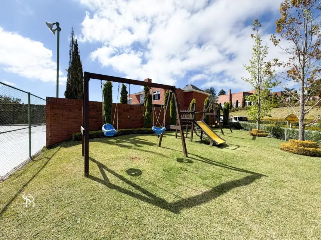 Casa en Venta - Colinas de Castel, Km. 20, Fraijanes — Casa en Venta en Fraijanes, Carretera a El Salvador, Guatemala, Ciudad — foto 7 de 11